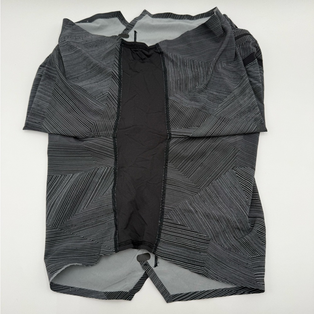 Lululemon Men’s Running Shorts – Medium, 7” Inseam, Linerless - Picture 13 of 15